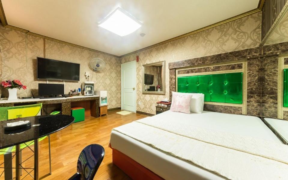 Feel Motel Pocheon Esterno foto